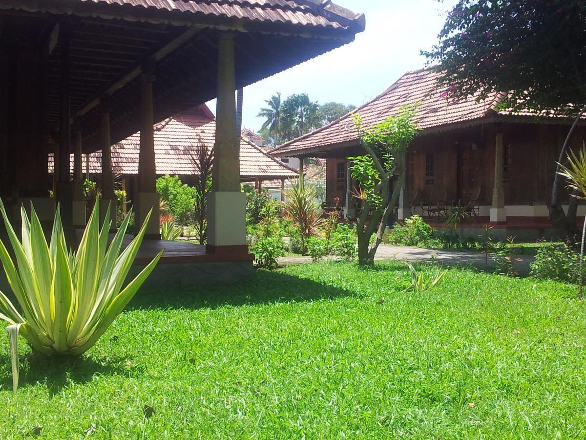 Isola Di Cocco Ayurvedic Beach Resort Poovar Kültér fotó